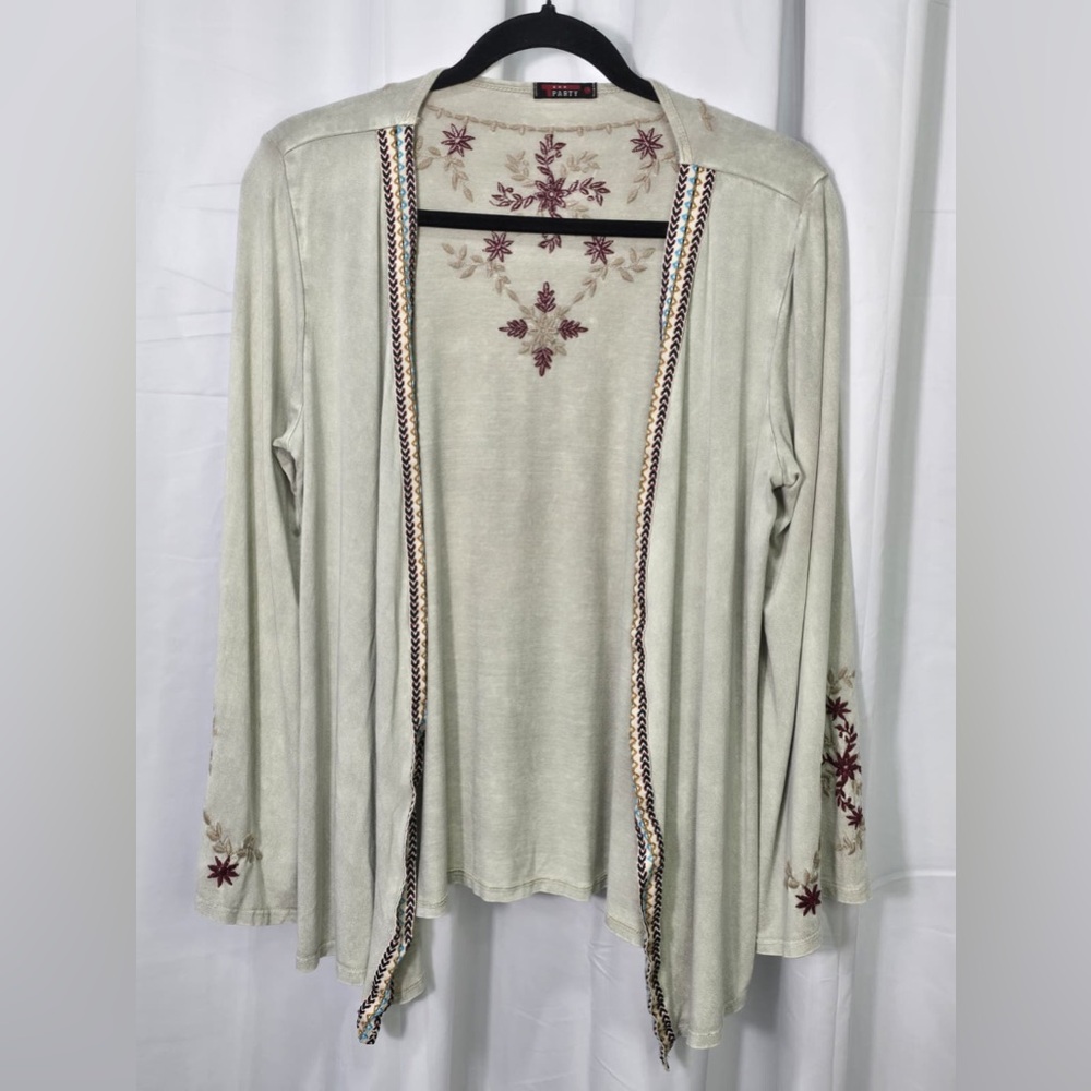 T Party Fashion Embroidered Cream Top with Burgundy and Beige Accents